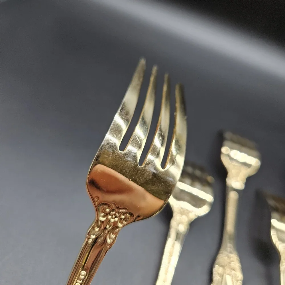 Towle Gold Electroplate Stainless 6 Salad Forks Flatware TWS545 Cameo Scrolls